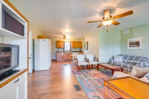 Lecanto House with Deck, Porch and Indoor Pool! in Lecanto, USA