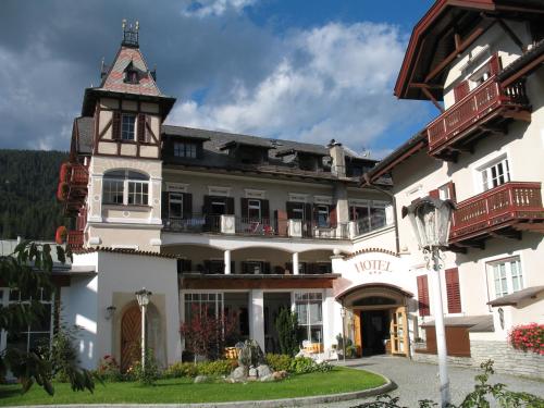 Hotel Bachmann - Villabassa / Niederdorf