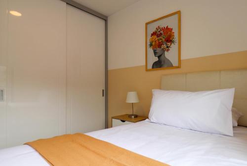 Two-Bedroom Studio Apartment image 7