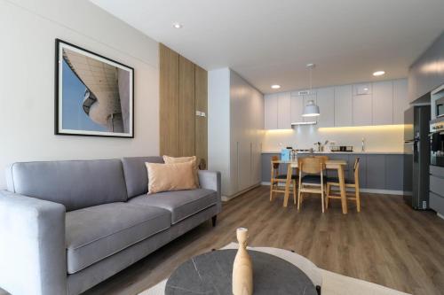 Alameda Suites in Miraflores by Wynwood House - image 4