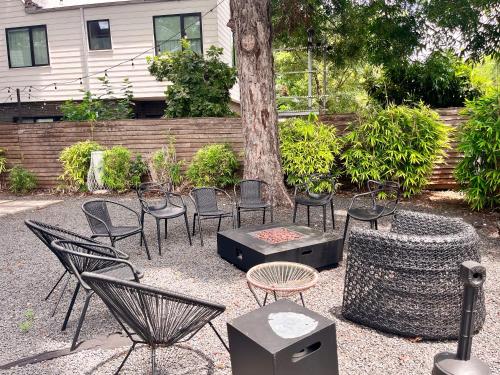 ATX Icon Mansion - Rainey Street - 6 min walk in Austin, USA