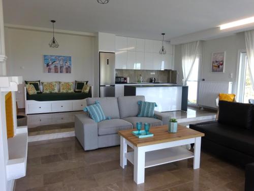 Kitchen, Palio Seaside Escape in Toska