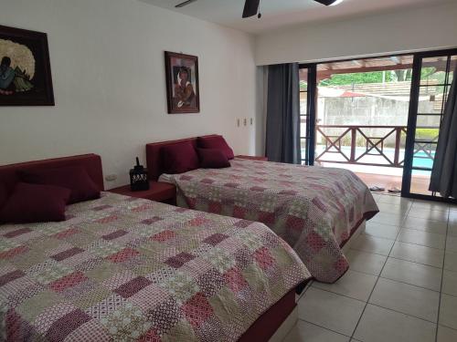 La Table de Apoyo in Masaya