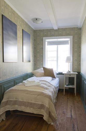 Briet Apartments