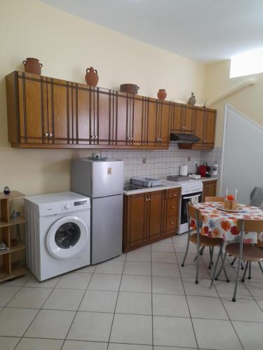 SummerAndros Apartment, Andros (photo 2)