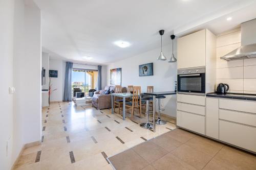 Superior Apartment room in Riviera del Sol 2 bed apt Bellasol