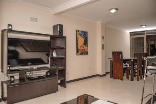 Poblado medellin cll8 101, Medellín (fotografie 6)