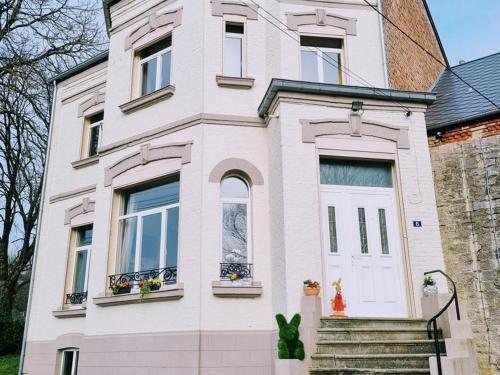 Villa spacieuse avec jardin, terrasse, et équipements complets à Baives, proche Belgique et Val Joly - FR-1-510-218 gîte à louer Macon