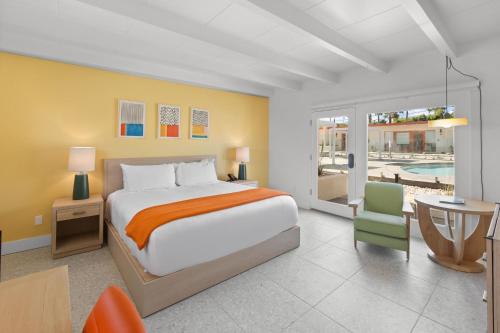 room detail thumbnail 0