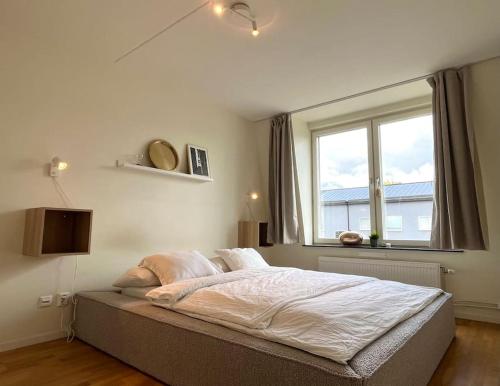 Trerumslägenhet centralt belägen med bubbelpool (Trerumslagenhet centralt belagen med bubbelpool) in 엘브셰