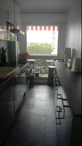 Appartement familial 3ch balcon Tour Eiffel 15min - image 4