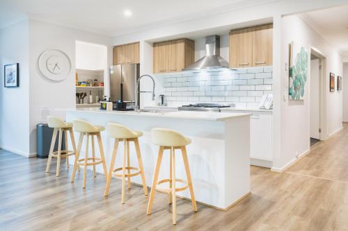 Sauna, King Beds, Tranquility Base Fun Large Home, St Leonards (foto 8)