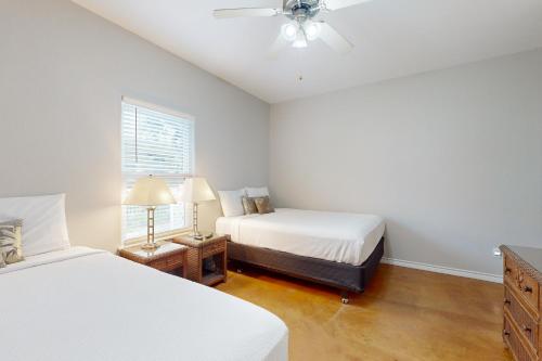 Palm Bay Condos in Padre Island, USA