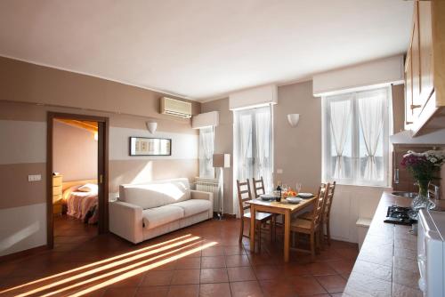 Milan Skyline Apartment in città studi a 1 minuto dal metrò con terrazzo wi-fi e netflix, Milán (foto 2)