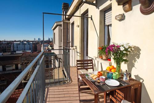 Milan Skyline Apartment - image 5