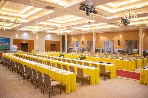 Phu Long Tam Ky Hotel & Restaurant - 회의실/연회장