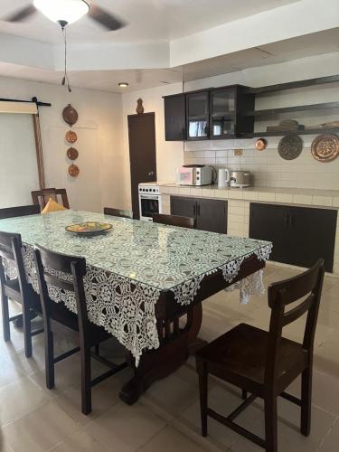 virtuve, Anton & Isabel HomeStay Bangued in Bangued