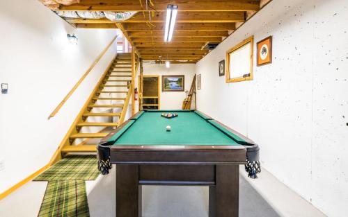 Woodland Chalet in Sevierville, USA