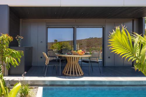 PhySea Villa