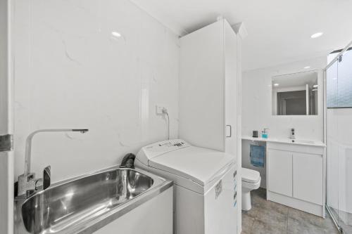 Sun & Surf Aldinga Beach Apartment, Aldinga Beach (foto 10)