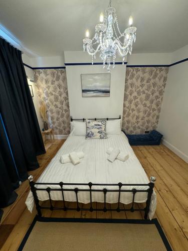 Mill Hill Guest House in Cowes Medina