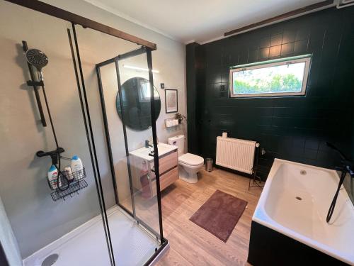 Душ, Chill Garden Füred (Chill Garden Fured) in Балатонфюред