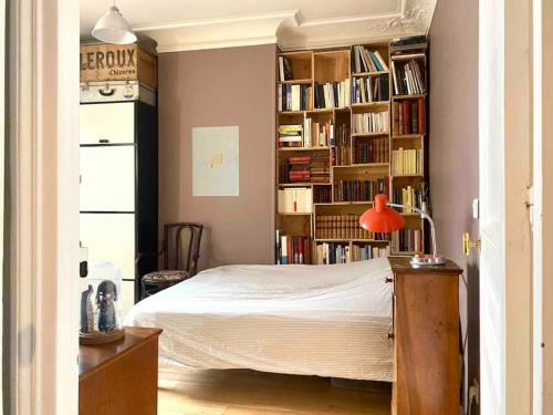 Appartement de charme près Montmartre, Paříž