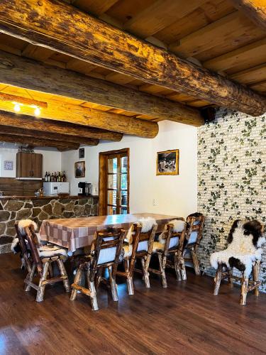 Cabana Zărnișoara (Cabana Zarnisoara) in Lunca Vişagului