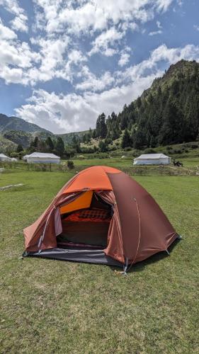 Tent room in Cosy Camping Site Hapakun by Manokur- e- Basa