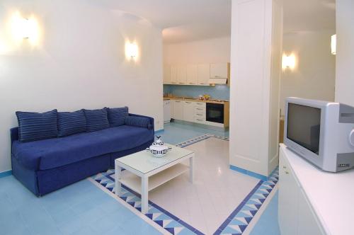 Aurora Apartments - image 6