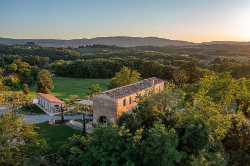Зовнішній вигляд готелю, Podere Grotta Antica in Чіусі