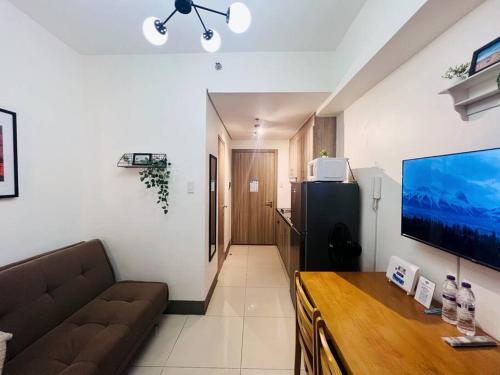 1BR Condotel with Balcony at FAME Residences #FM20, Manila