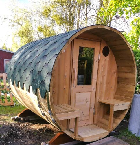 Szauna, Cabin by the lake for 4 people with Fireplace and Sauna in Joachimsthal