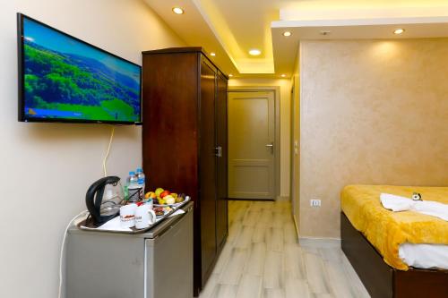 Venus Guest House - image 10