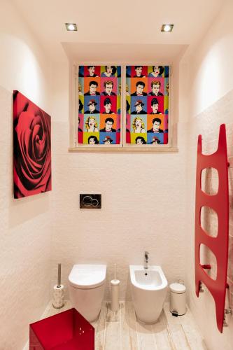 Two Chic Guesthouse - image 14