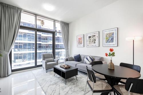 Serenity Living - stunning 1BR, DAMAC Hills, Dubai (Foto 4)