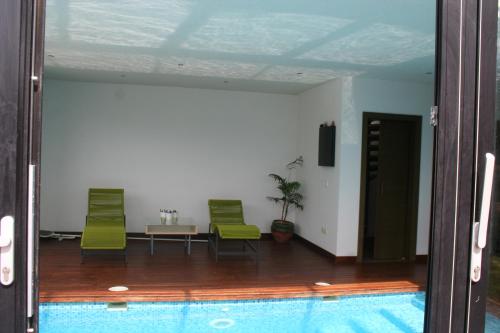 Swimming pool, Casa Vallromanes BCN in Vilanova del Valles