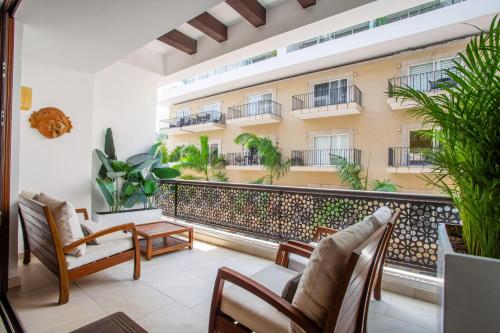 Pool, 2 Balconies, Romantic Zone, Walk Everywhere, Puerto Vallarta (fotografie 5)