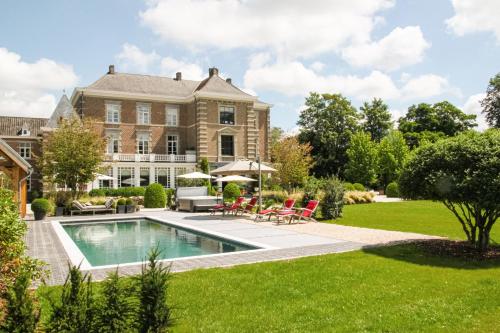 Exterior view of B&B Maison Mairie Hasselt