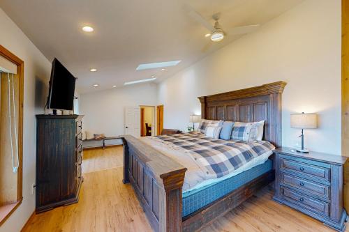 Bottle Bay View Lodge