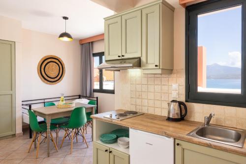 Konyha, Nisea Hotel Samos in Pountes