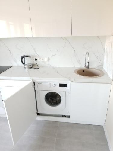 Konyha, Ezerkrasts Rojas 3840 in Liepaja