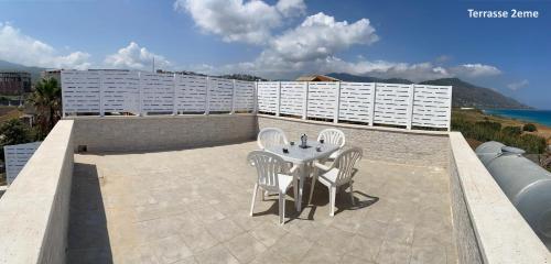 Maison individuelle 16 personnes - Location Azeffoun Ait Chafaa-16500Da in Ait-Chaffaa