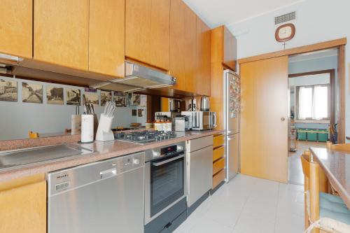 GuestHost - Milano Roomy Apt with all comfort! Metro M4 Linate, Mailand (Foto 5)