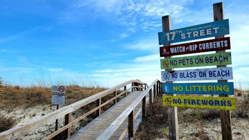 South Beach Ocean Condos S 06 by Tybee Beach Vacation Rentals South Beach Ocean Condos S 06 by Tybee Beach Vacation Rentals