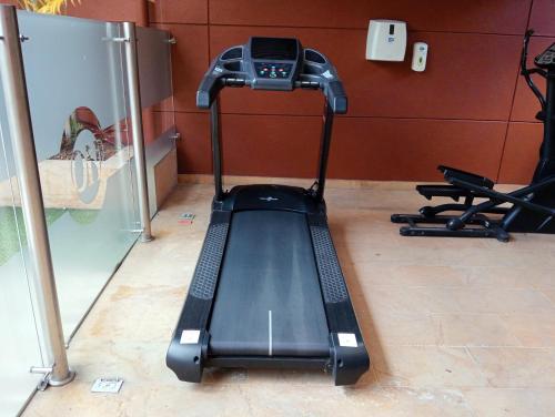 584693817 Hotel Lomas 10 Medellin by DICO