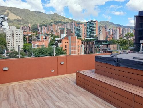 584693856 Hotel Lomas 10 Medellin by DICO