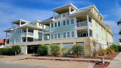 Captains Watch 20 by Tybee Beach Vacation Rentals Captains Watch 20 by Tybee Beach Vacation Rentals