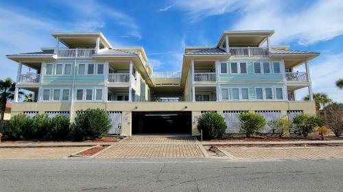 Captains Watch 20 by Tybee Beach Vacation Rentals Captains Watch 20 by Tybee Beach Vacation Rentals