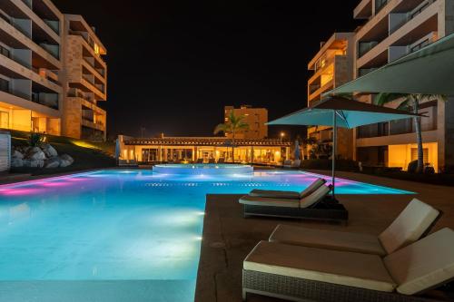 Penthouse with Private Jacuzzi in Villa San Lucas in Cabo San Lucas, Mexico